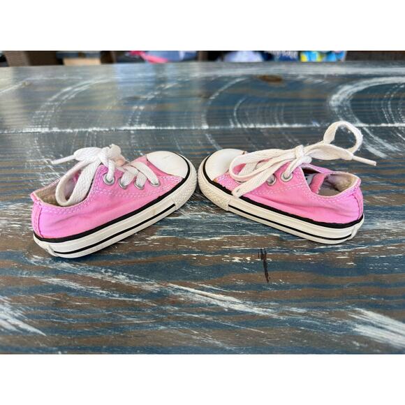 Converse All Star PINK Kids/toddler/baby sneakers/shoes, size 4 - Picture 5 of 9